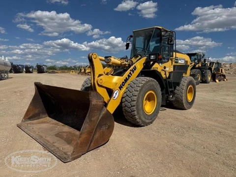 Used Komatsu Loader